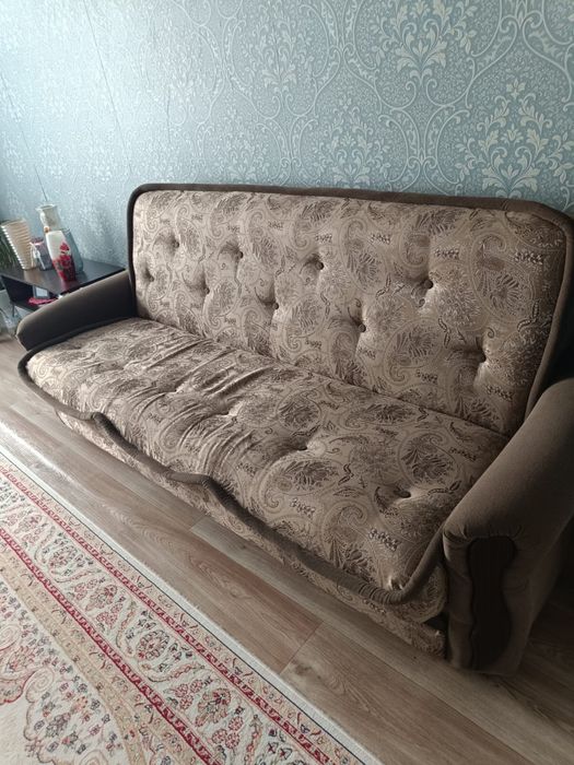 Продам диван для зала и спальни