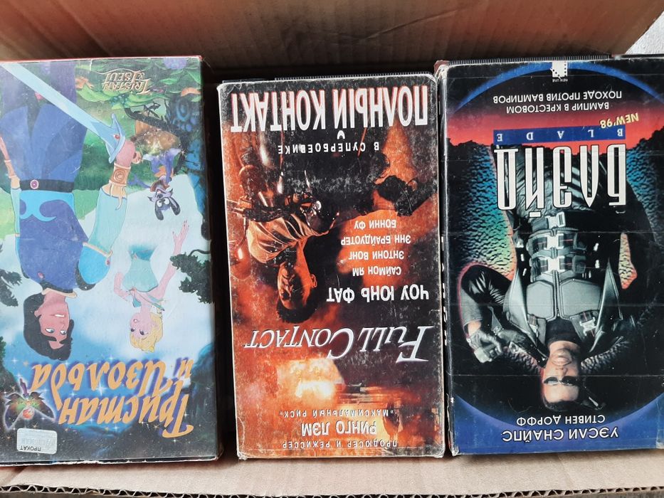 Продам видеомагнитофон с телевизором