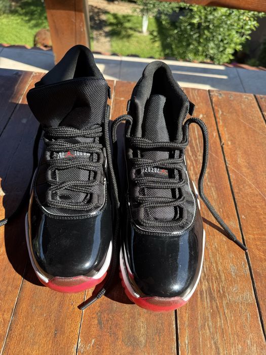 Air Jordan 11 Retor Bred