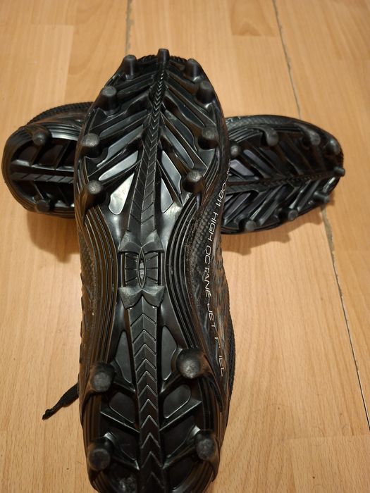 Ghete de fotbal Under Armour (Mărimea 44.5 - calapod mic)