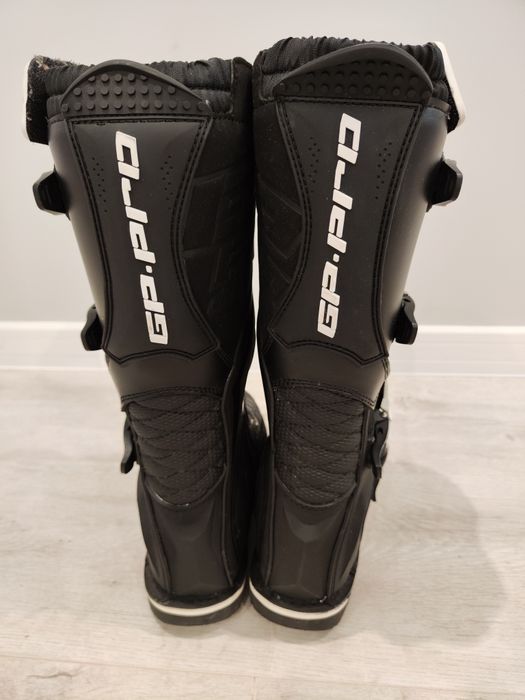 Кросови ботуши GP PRO номер 44