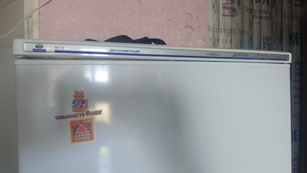Продам холодильник