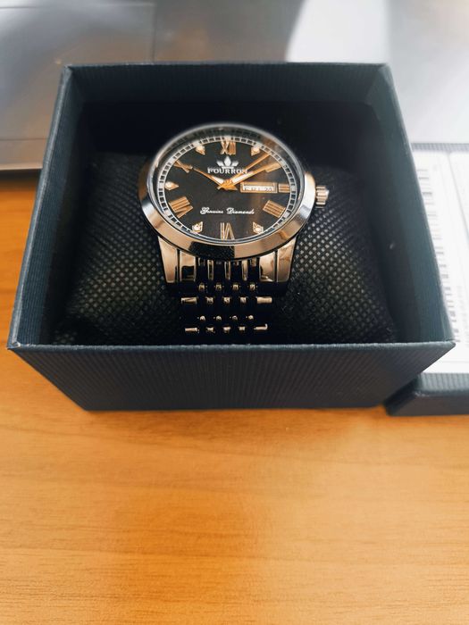 Кварцов Часовник FOURRON - 80 лв