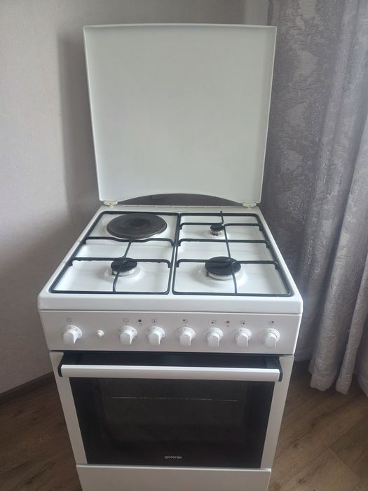 Продам газовую плиту!