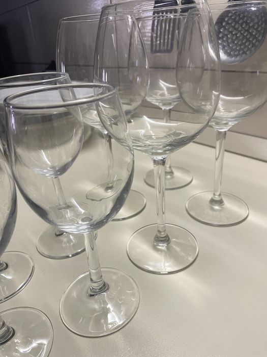 Бокалы под вино(фужеры)