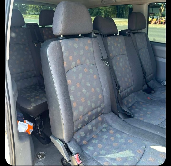 Mercedes Vito ...