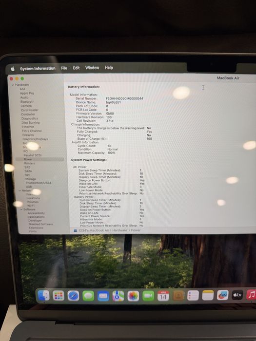 Apple MacBook Air 13‑inch M4,2025. Baterie 11 cicluri .