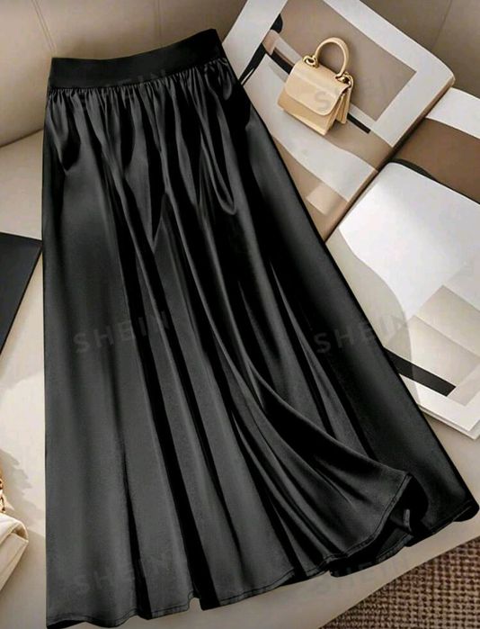 Fusta eleganta satin marimea L, noua