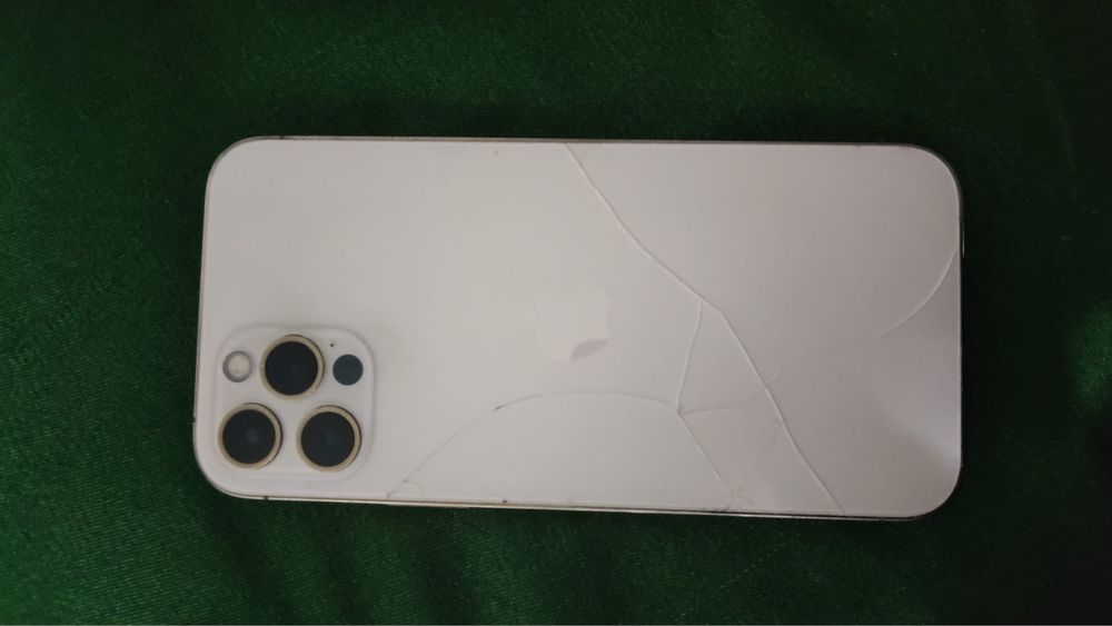 Vand. Iphone 12 pro