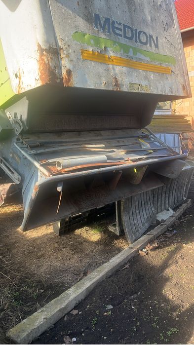 Combina claas medion 310