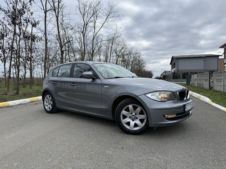 Vand BMW Seria 1.   •2010•   2.0d