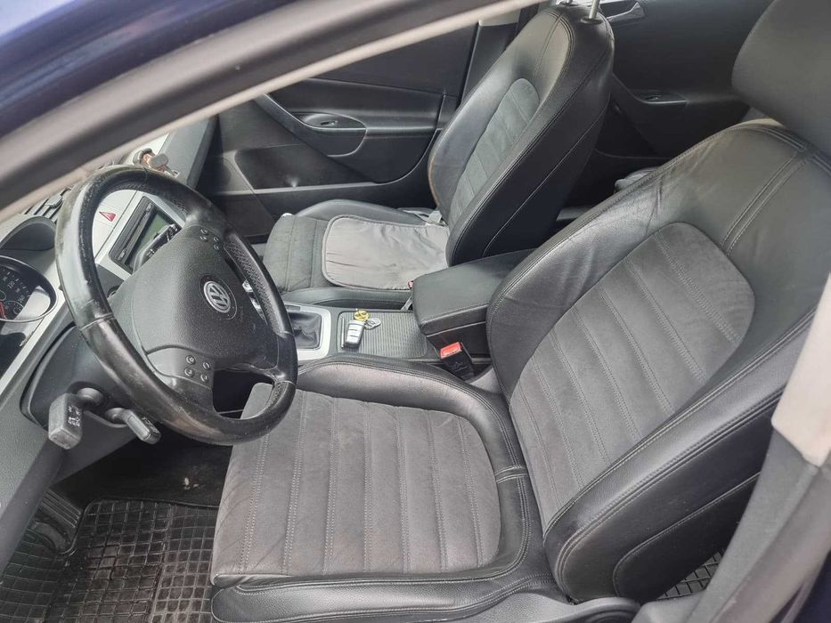 Vând Volkswagen Passat B6 4Motion, motor 2.0 TDI Common Rail CBAB