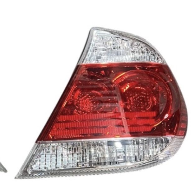 Стоп сигнал Toyota Camry 35