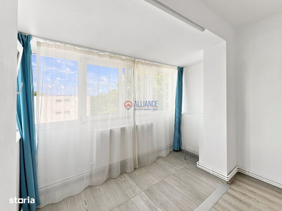 TOMIS 2 - 3 camere, 76 mp trăibili, renovat integral — fotografia 3