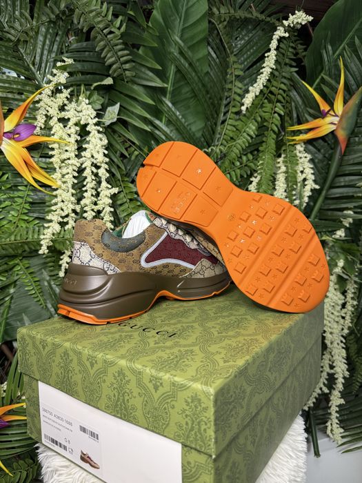 Gucci Trainers Rhyton Beige Brick Red