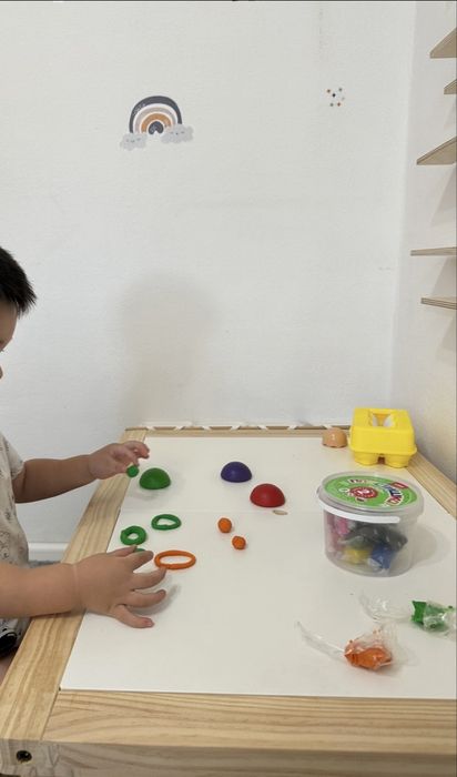 Продам детский стол 3в1