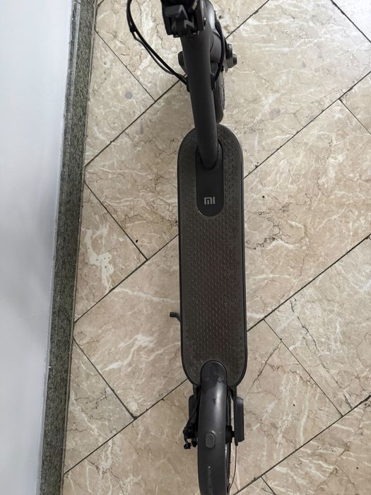 Электросамокат Mi Electrick Scootter