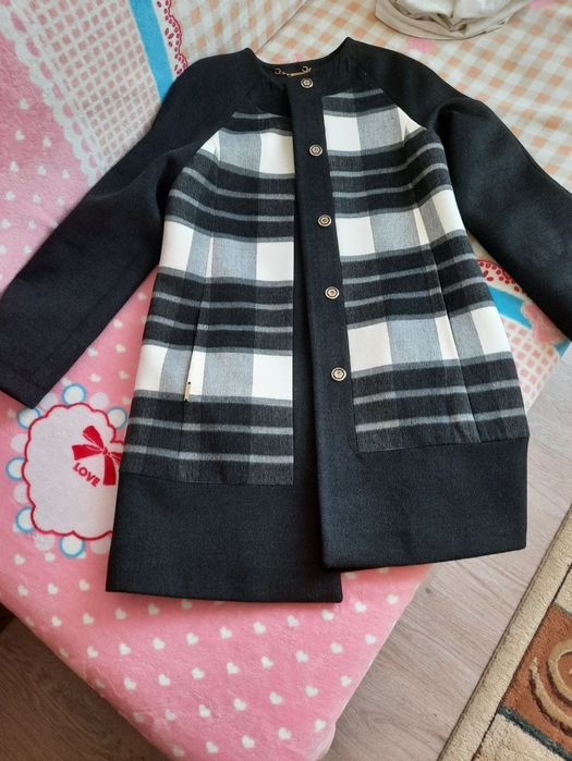 Женское пальто..