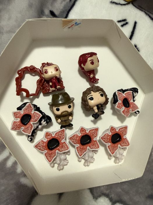 Продам фигурки осд