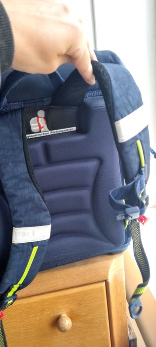 Ghiozdan Mc Neill de scoala