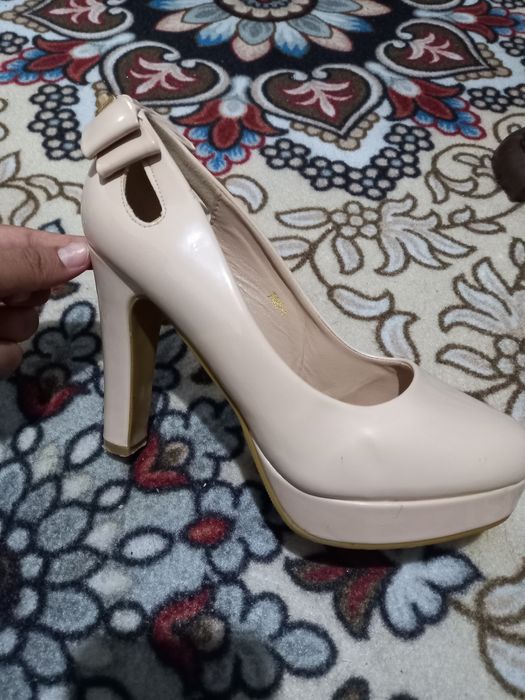 Туфли каблоки баланд олди йопик