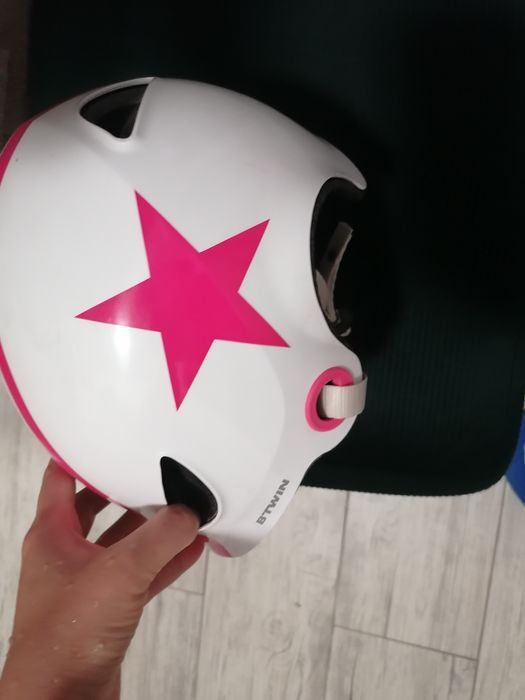 Велосипедна каска