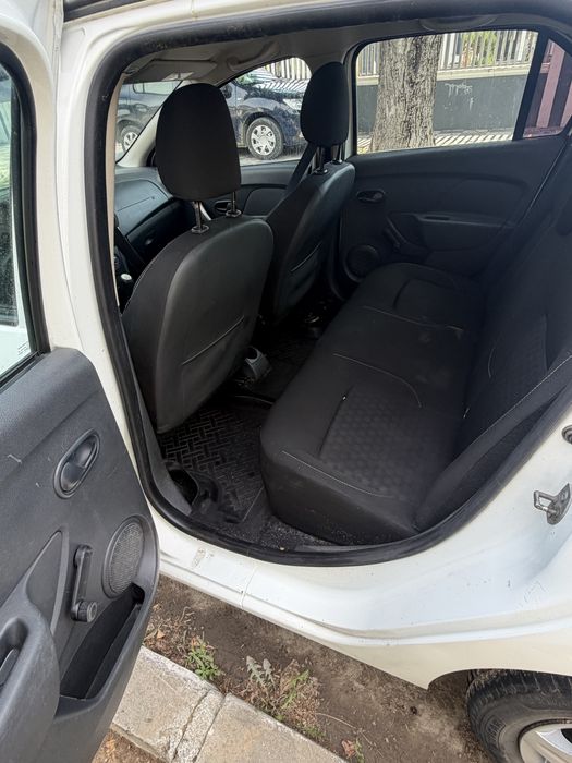 DACIA Logan 2015 — imagine 4