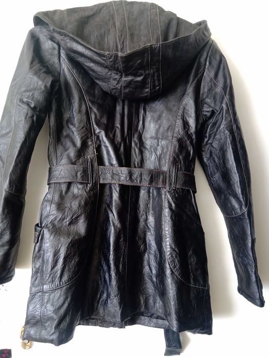 Кожаная женская куртка