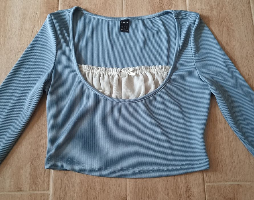 Блузи (различни) с дълъг ръкав- Всички за 15 лв.