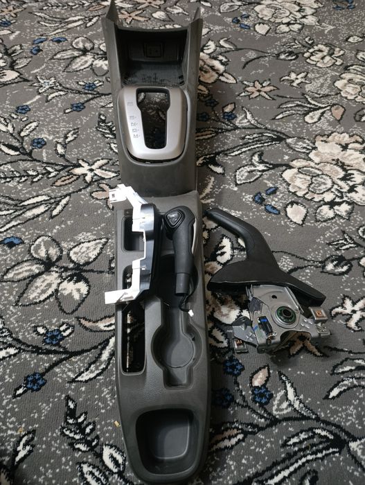 Продам коробку автомат для кобальт