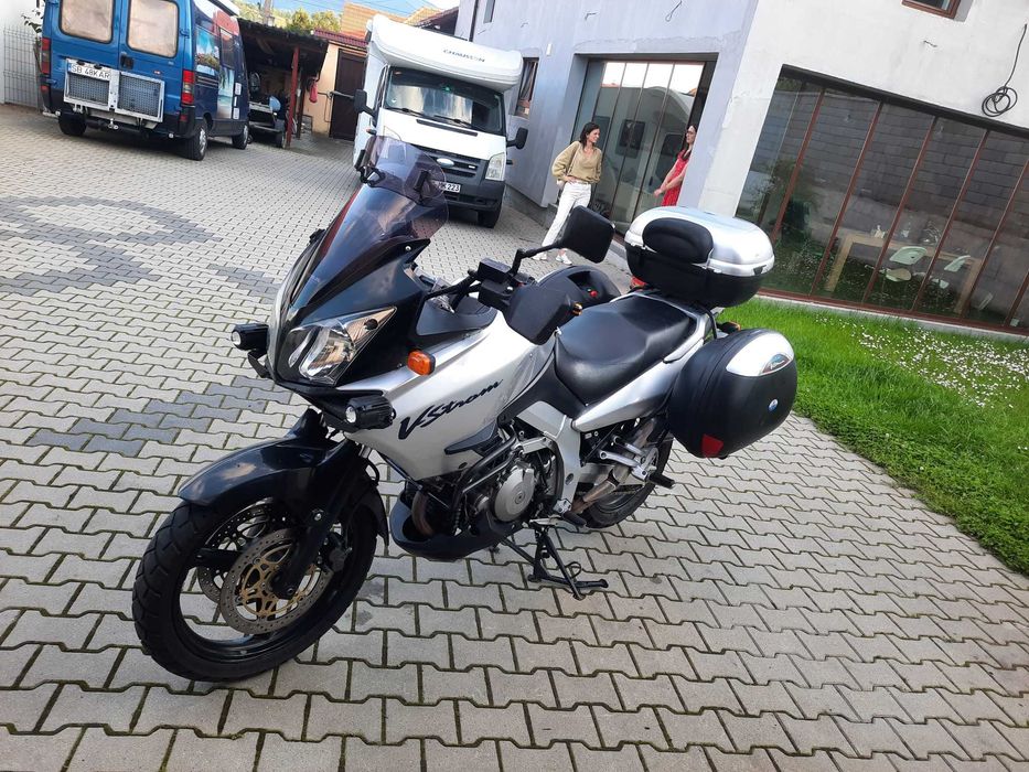 Suzuki v strom DL1000 touring topcase side case