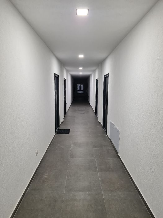 Închiriez garsoniera studio