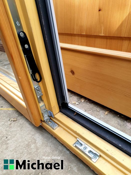 Termopan lemn masiv cu rolete el.cu telecomanda,Austria(Verena 4102)