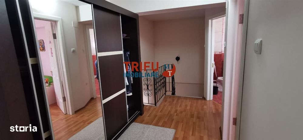 Apartament 4 camere, scara interioara, Ampoi 1