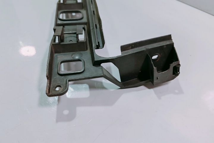 Suport bara stanga spate  3C5807393A Volkswagen VW Passat B6