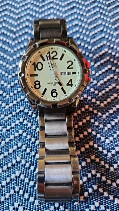 Мъжки часовник Q&Q