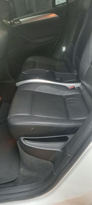Vând Bmw x6 pentru mai multe detalii ma puteți contacta