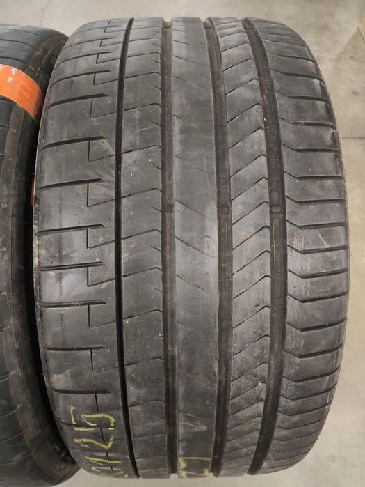 285/35/R23+325/30/R23 Pirelli P Zero PZ4