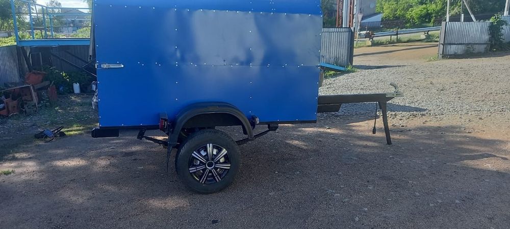 Ухоженный прицеп