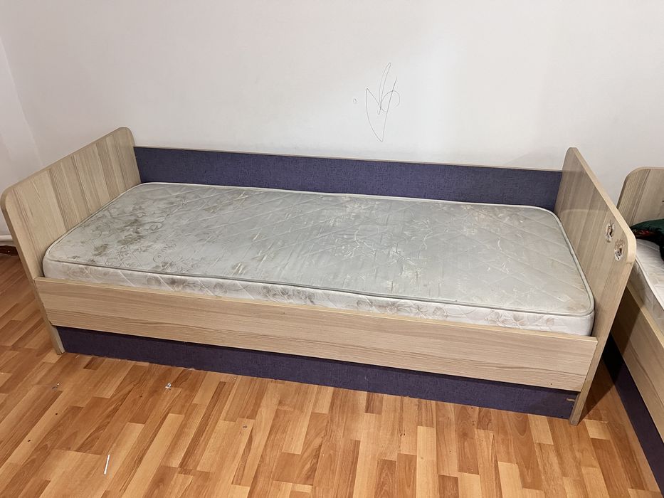 Десткое кровать.