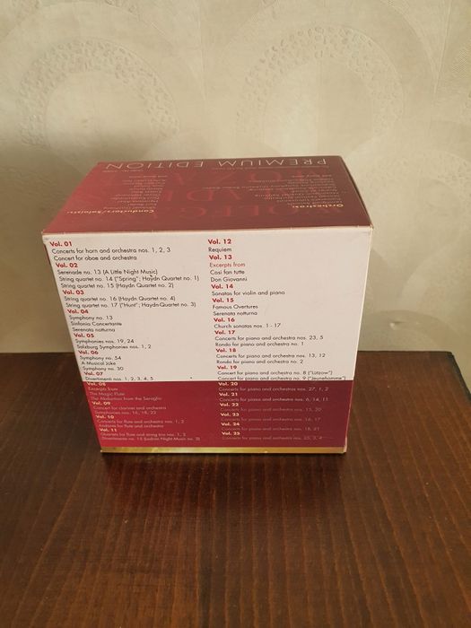 PAVAROTI  2 dvd+ cd   si  Mozzart 40 cd