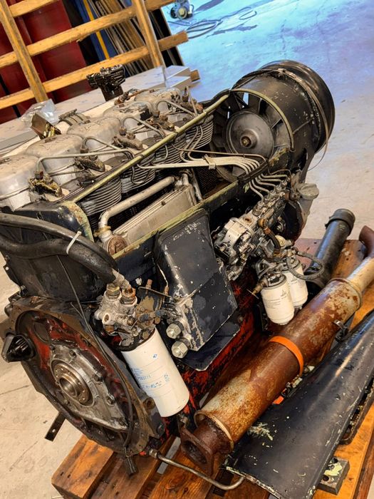 Deutz F5L913  motor in 5 pistoane fara turbo