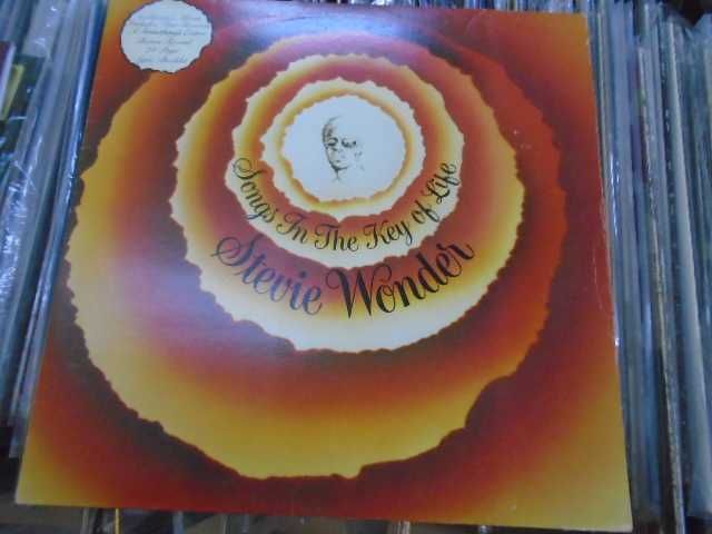 Двойной  винил  Stevie Wonder – Songs In The Key Of Life