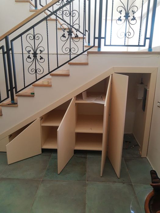 Reparatii mobilier si montaje mobila