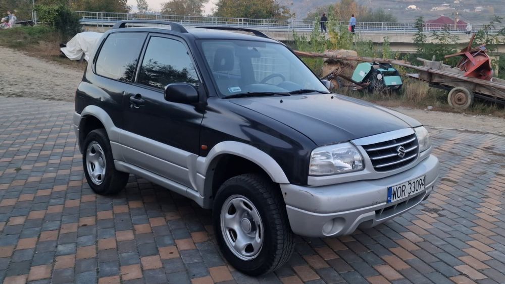 SUZUKI Grand Vitara