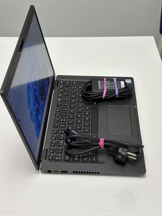 Dell Latitude 5400 i5-8365U 14", Full HD, 16GB, 256GB SSD / Impecabil