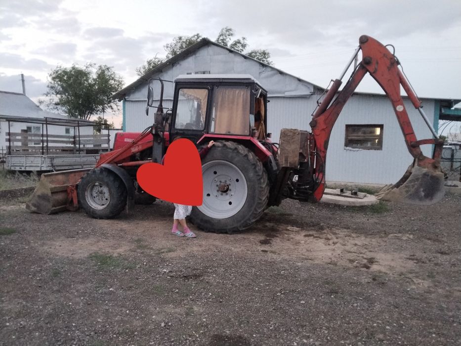 Продам Эксковатор -Погрузчик 892