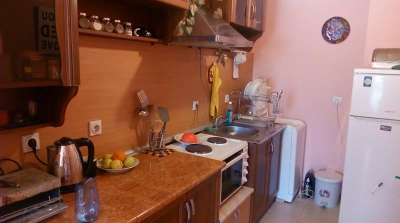 Дава се под наем Тристаен апартамент в София, Зона Б-19 - 100 кв.м за 640 € - Снимка #5