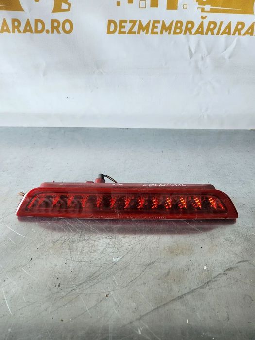 Lampa Stop Suplimentar Frana Kia Carnival An 2007-2008-2009-2010-2011-2012-2013-2014 - Dezmembrari