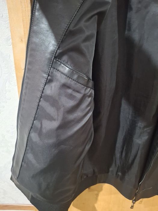 Продам новый кожаный костюм